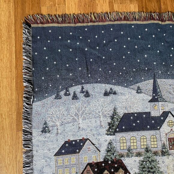 Mohawk Throw Blanket Tapestry Winter Scene Snow Fringe Christmas Holiday 56x51 - Picture 3 of 11